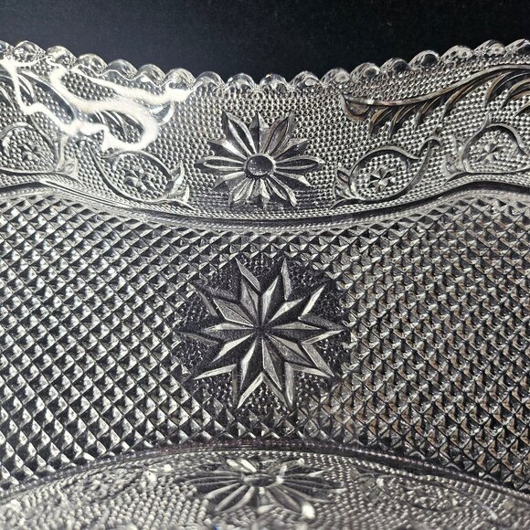 Vintage Duncan & Miller Sandwich Pattern Pressed Glass Peanut Shaped Celery Tray - Picture 5 of 12